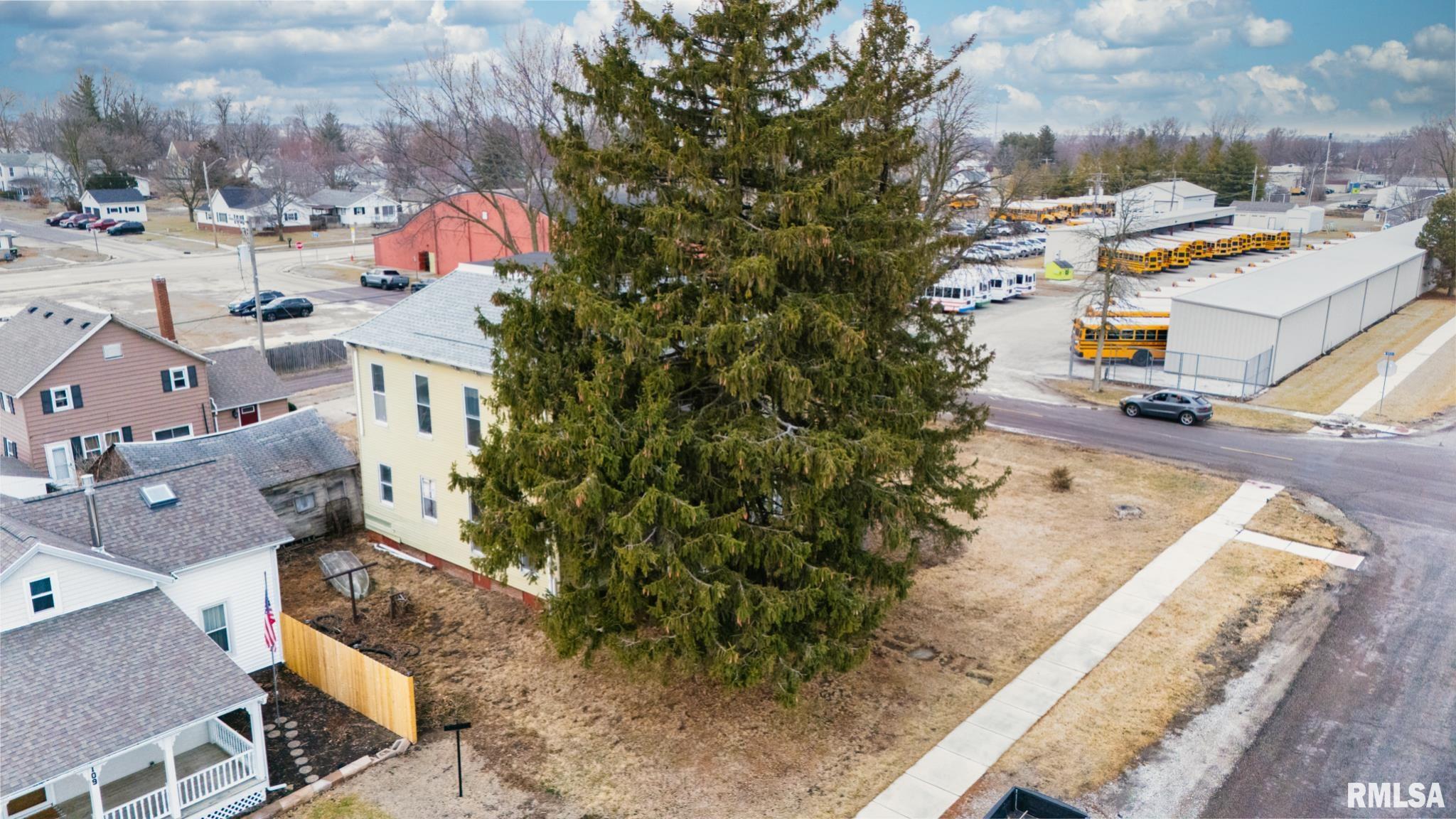 113 North 3rd Street Dunlap, IL 61525 - Photo 32 of 73