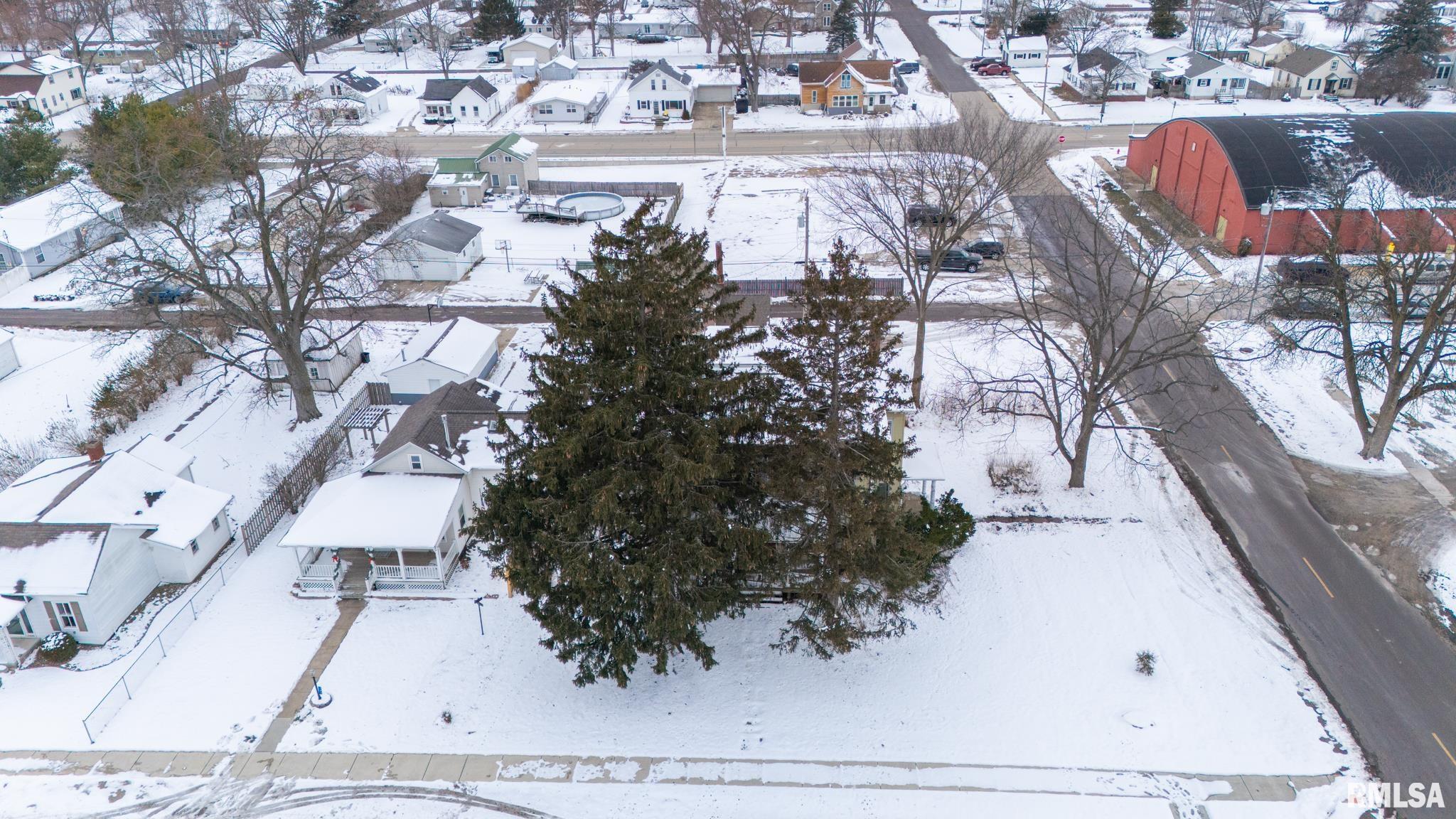 113 North 3rd Street Dunlap, IL 61525 - Photo 4 of 73