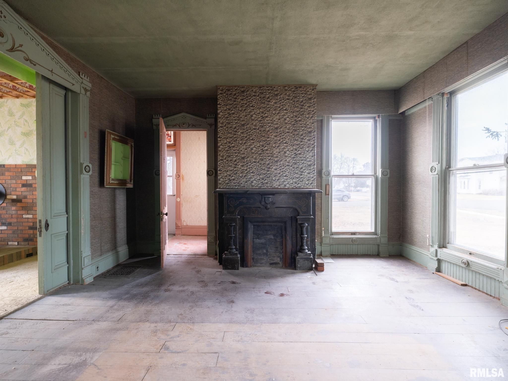 113 North 3rd Street Dunlap, IL 61525 - Photo 51 of 73