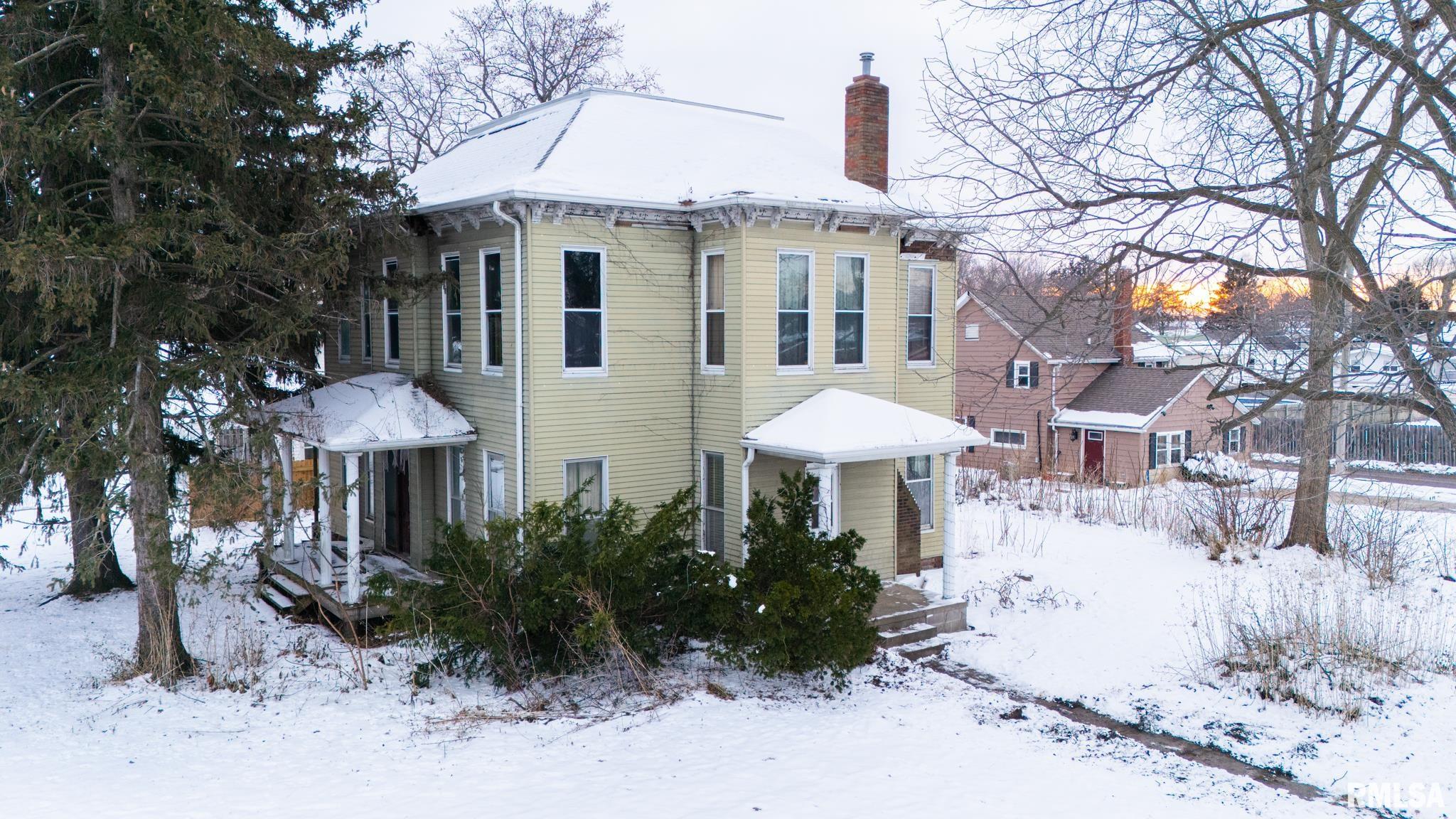 113 North 3rd Street Dunlap, IL 61525 - Photo 10 of 73