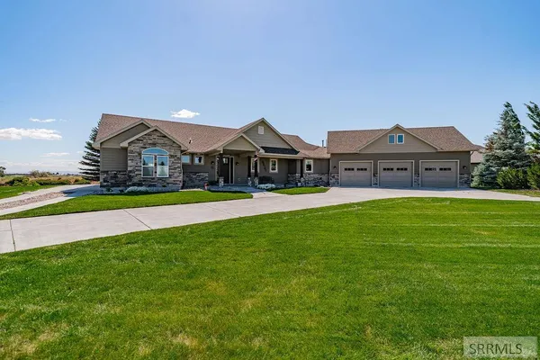 $985,000 | 1437 North 630 East, Shelley, ID 83274