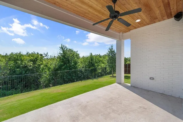 a view of lake with house