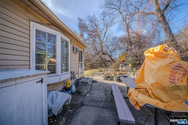 $525,000 | 69 Linda Vista Avenue, North Haledon, NJ 07508