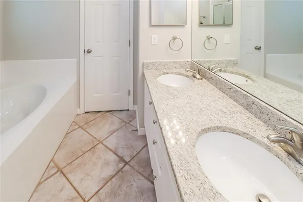 $2,400 | 1057 Arbor Hill Circle, Minneola, FL 34715