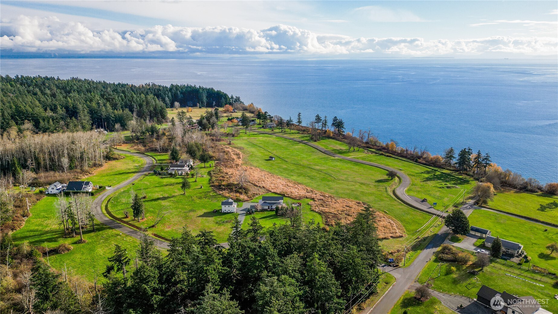2242 Seabright Loop Point Roberts, WA 98281 - Photo 5 of 13