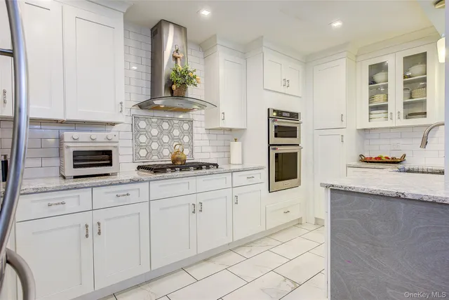 $999,000 | 92-24 218th Street | Queens Village