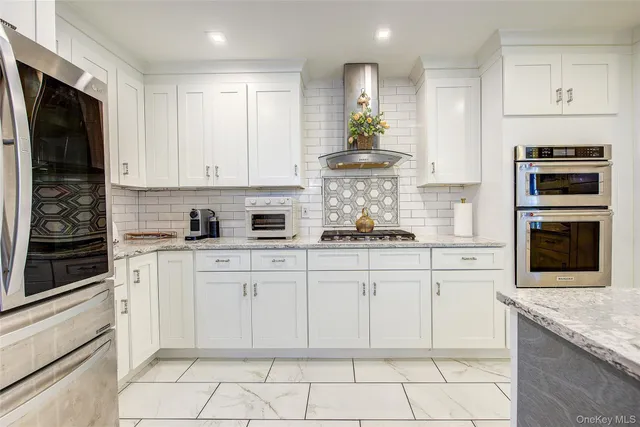 $999,000 | 92-24 218th Street | Queens Village