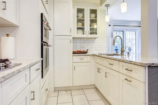 $999,000 | 92-24 218th Street | Queens Village