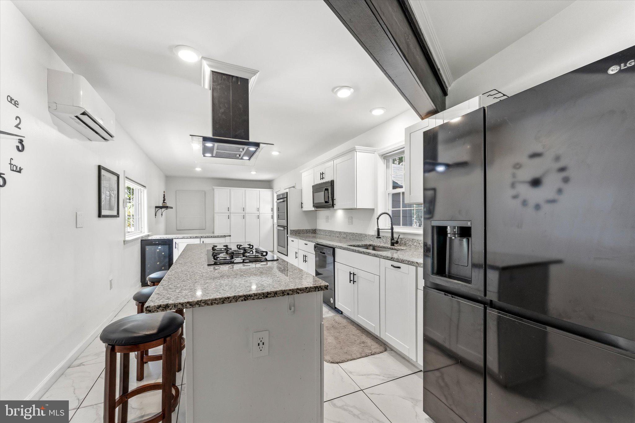 1810 Ridge Road Haymarket, VA 20169 - Photo 10 of 52 Gallery Image 10