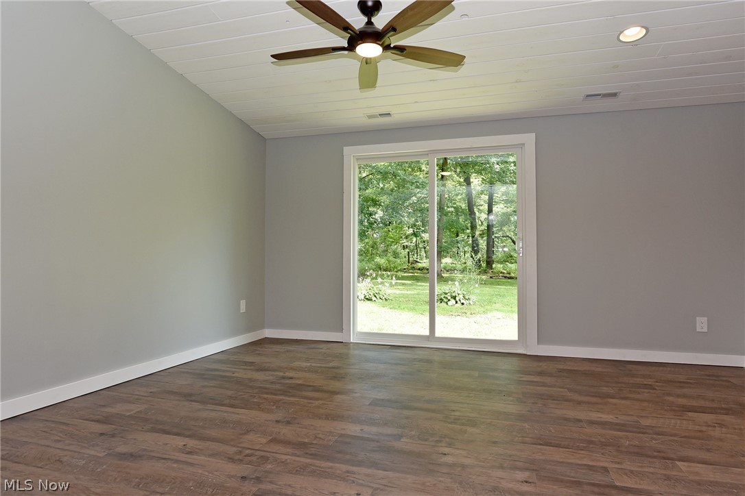 5775 Weaver Road New Franklin, OH 44319 - Photo 11 of 29