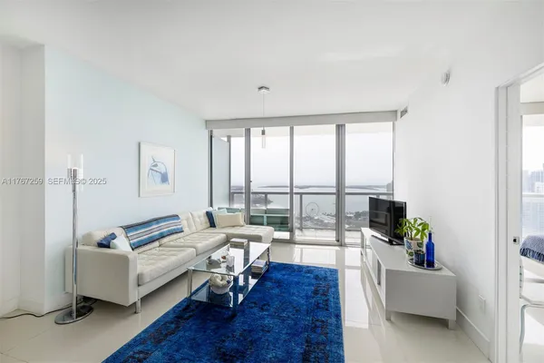 $620,000 | 888 Biscayne Boulevard, Unit 4306, Miami, FL 33132