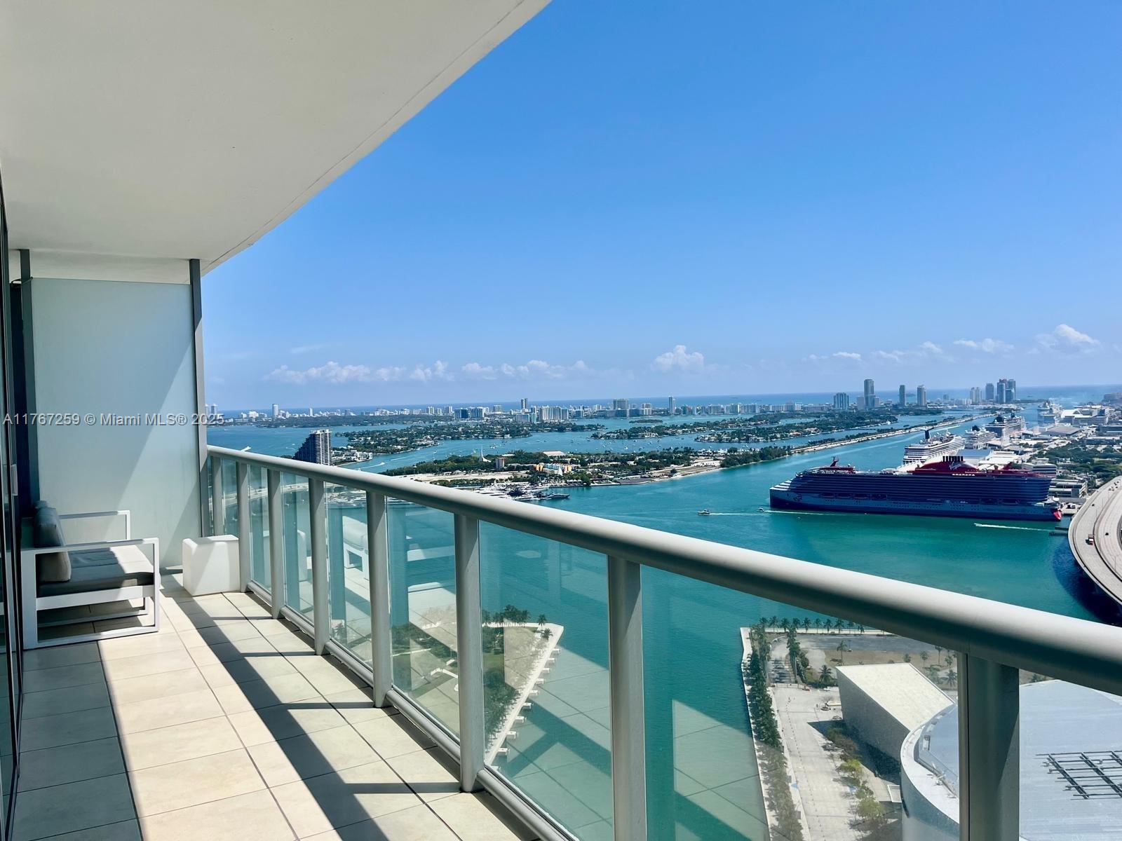 888 Biscayne Boulevard, Unit 4306 Miami, FL 33132 - Photo 47 of 70