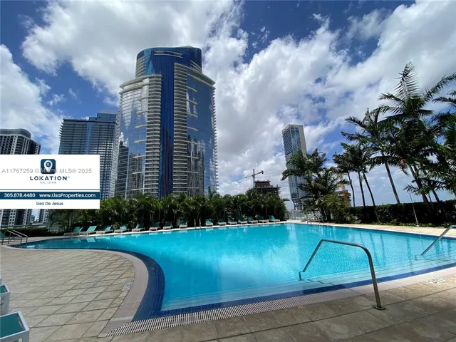 $630,000 | 888 Biscayne Boulevard, Unit 4306, Miami, FL 33132