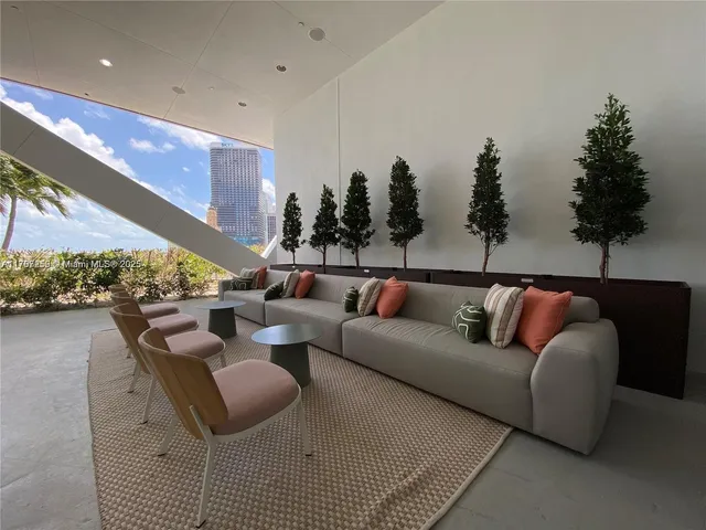 $630,000 | 888 Biscayne Boulevard, Unit 4306, Miami, FL 33132