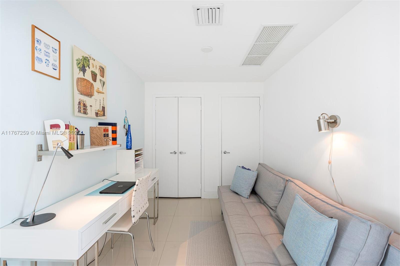 888 Biscayne Boulevard, Unit 4306 Miami, FL 33132 - Photo 9 of 70