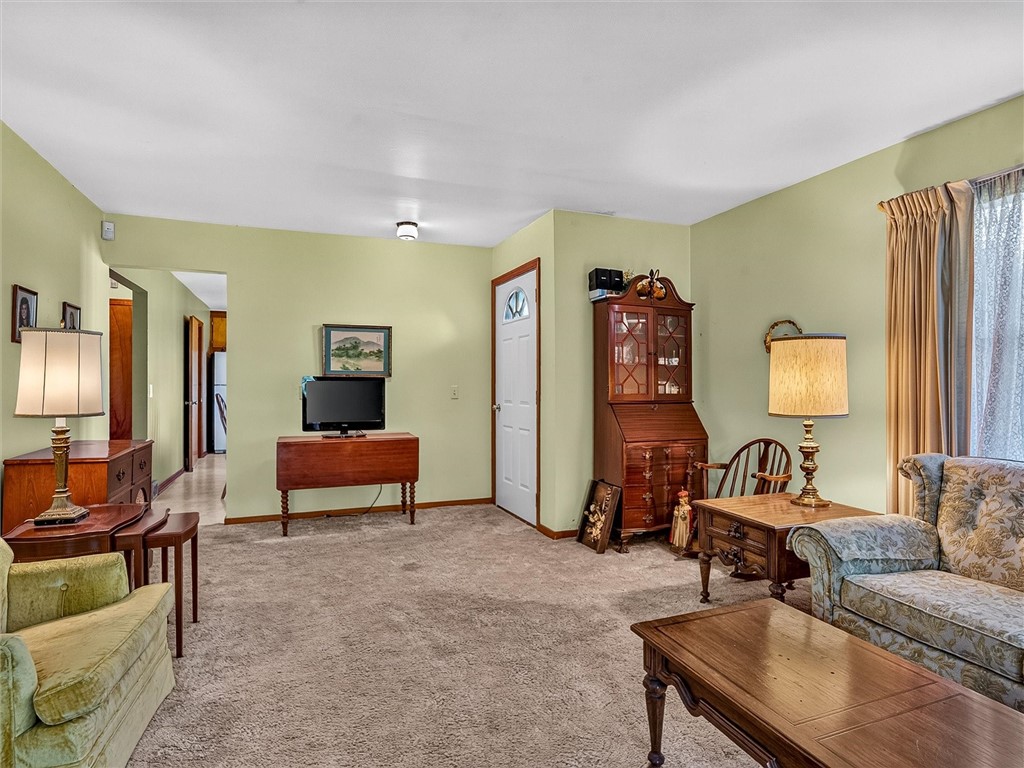 7798 East Main Road Le Roy, NY 14482 - Photo 11 of 24 Gallery Image 11