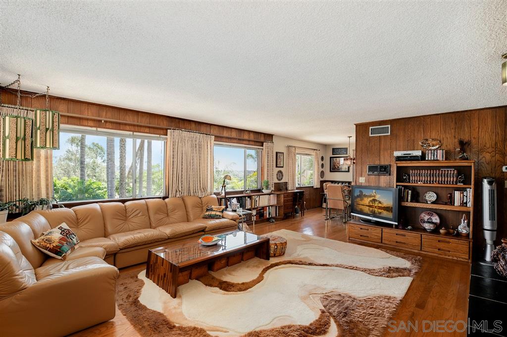 836 Mason Road Vista, CA 92084 - Photo 3 of 25