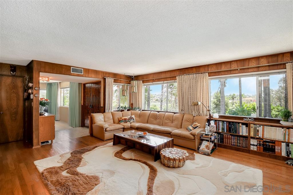 836 Mason Road Vista, CA 92084 - Photo 4 of 25