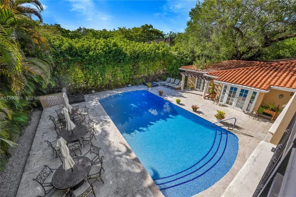 $24,000 | 6200 Granada Boulevard, Coral Gables, FL 33146