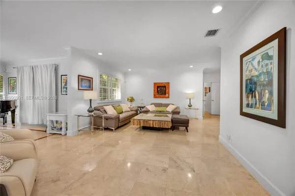 $24,000 | 6200 Granada Boulevard, Coral Gables, FL 33146