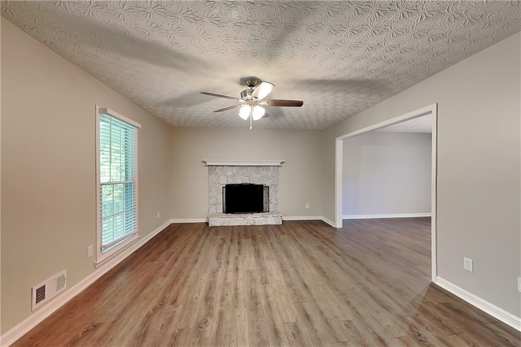 211 Powder Mill Drive Dallas, GA 30157 - Photo 5 of 20