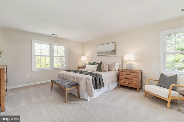 $1,500,000 | 9910 Chase Hill Court, Vienna, VA 22182
