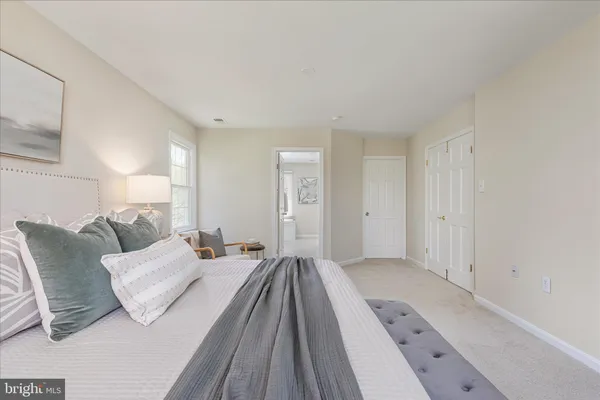 $1,500,000 | 9910 Chase Hill Court, Vienna, VA 22182
