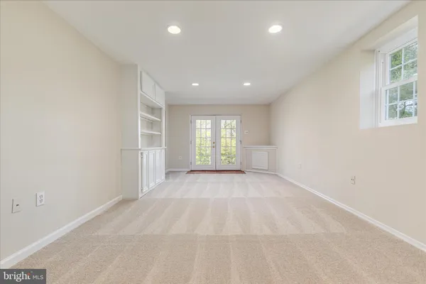 $1,500,000 | 9910 Chase Hill Court, Vienna, VA 22182