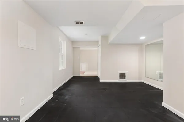 $1,500,000 | 9910 Chase Hill Court, Vienna, VA 22182