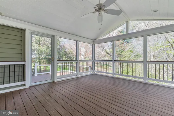 $1,500,000 | 9910 Chase Hill Court, Vienna, VA 22182