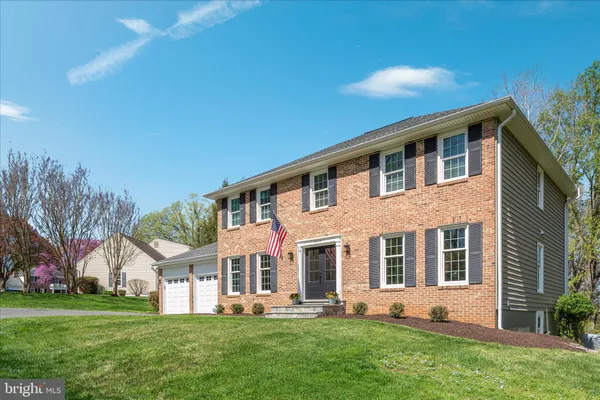 $1,500,000 | 9910 Chase Hill Court, Vienna, VA 22182
