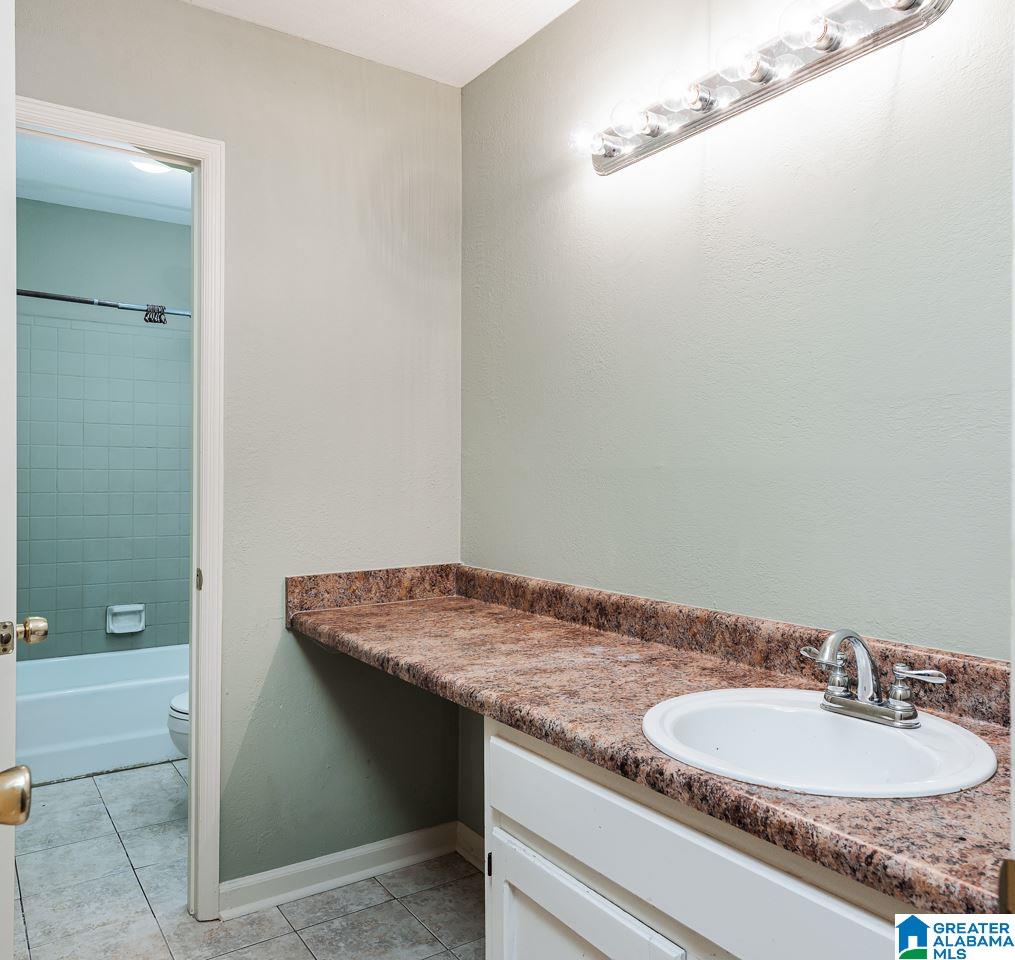 310 Mardis Lane Alabaster, AL 35007 - Photo 19 of 34