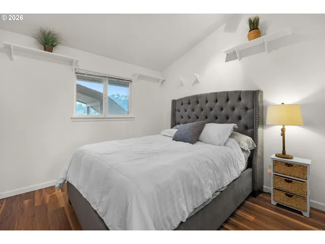 $439,000 | 137 South Pacific Street, Unit 16, Rockaway Beach, OR 97136