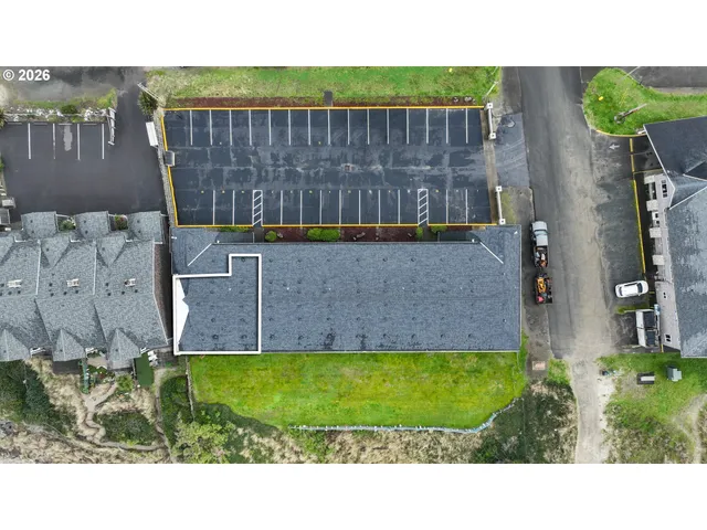 $439,000 | 137 South Pacific Street, Unit 16, Rockaway Beach, OR 97136