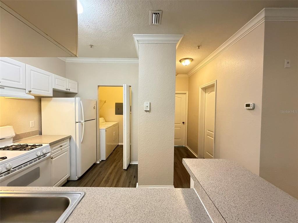 3319 South Kirkman Road, Unit 311 Orlando, FL 32811 - Photo 17 of 28