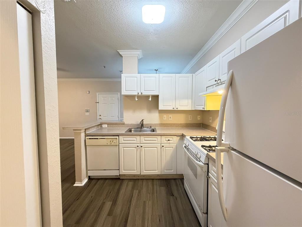 3319 South Kirkman Road, Unit 311 Orlando, FL 32811 - Photo 18 of 28