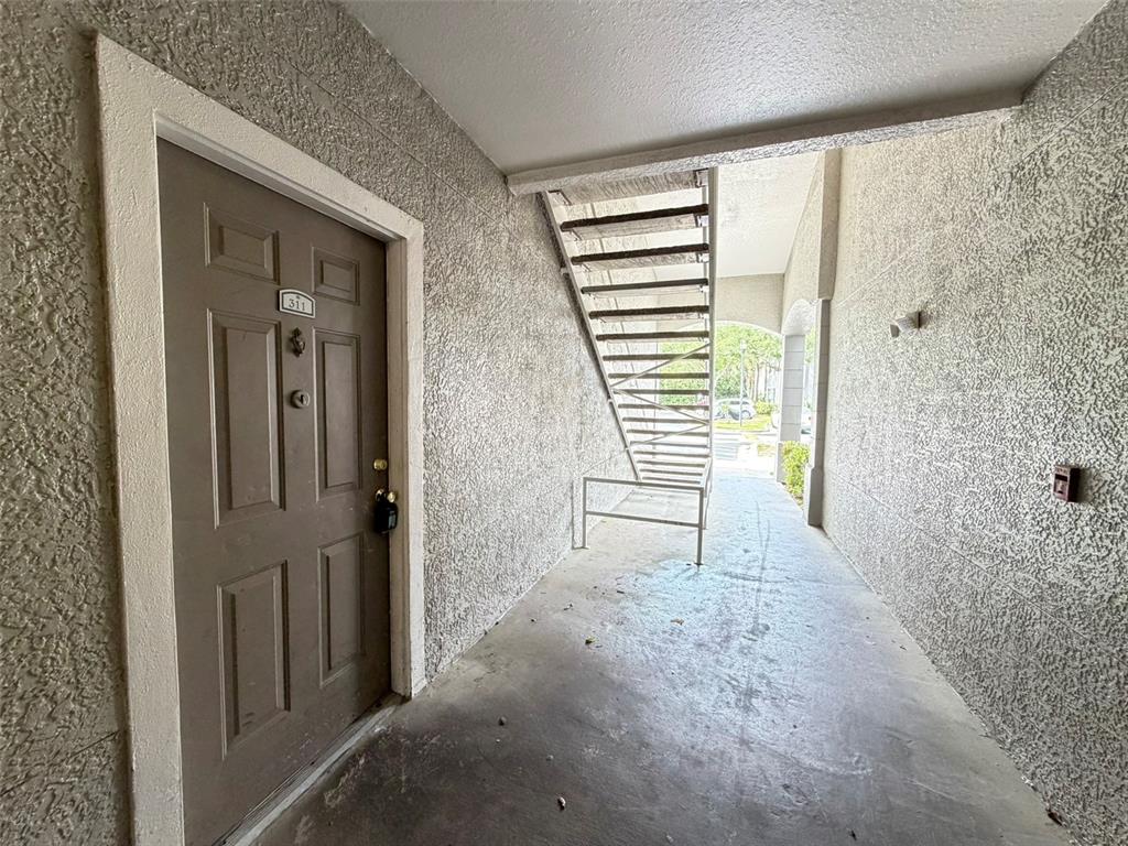3319 South Kirkman Road, Unit 311 Orlando, FL 32811 - Photo 2 of 28