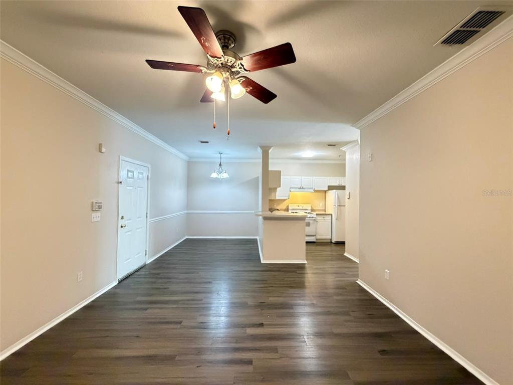 3319 South Kirkman Road, Unit 311 Orlando, FL 32811 - Photo 4 of 28