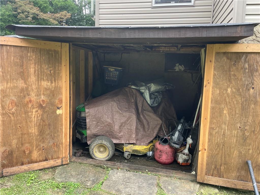 237 Fox Stop Road Charleroi, PA 15022 - Photo 41 of 44 Gallery Image 41