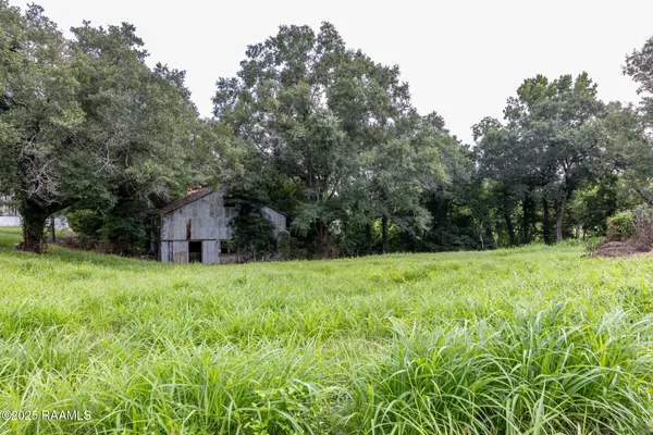 $224,700 | 4013 Woodlawn Road, Maurice, LA 70555