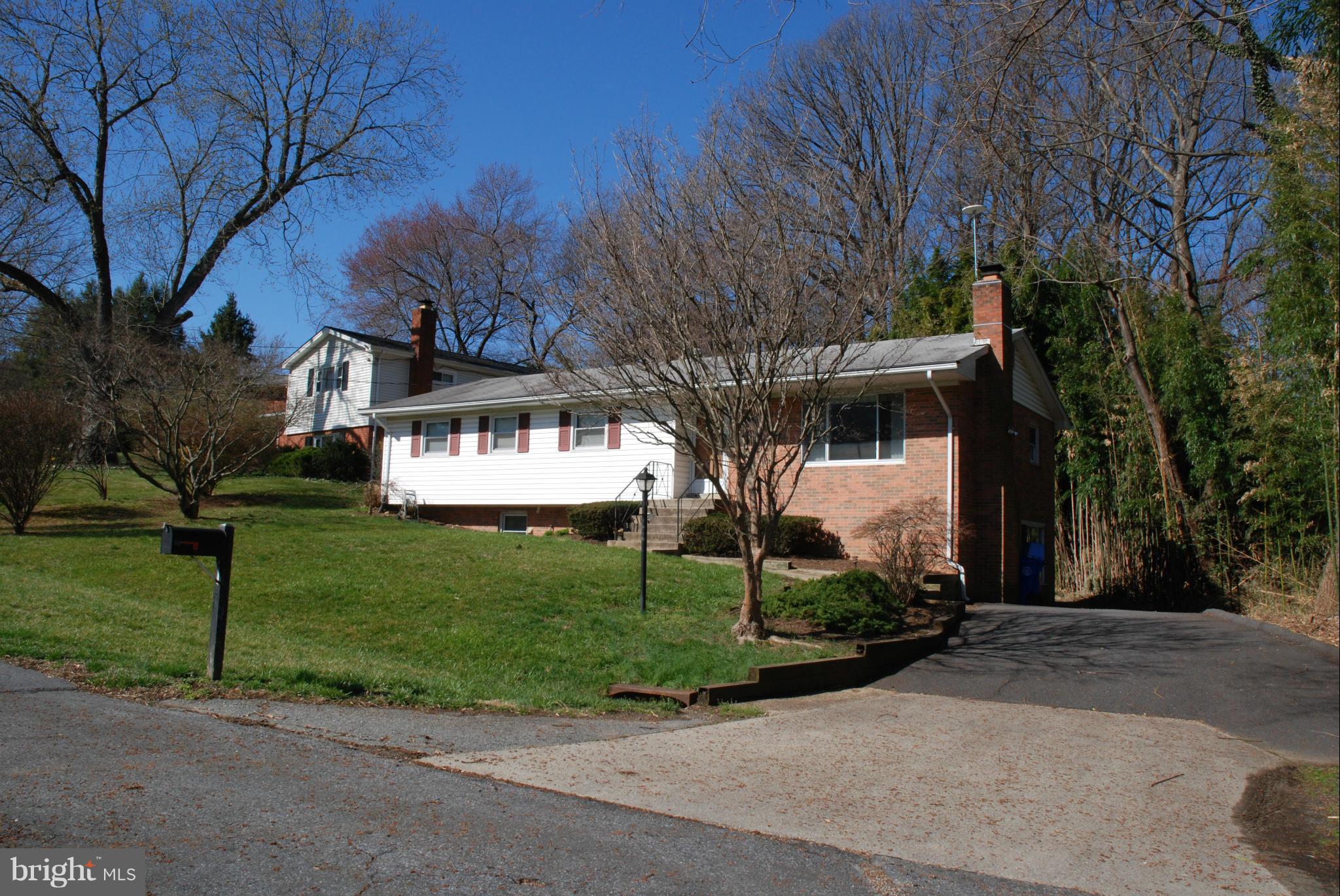11816 Caplinger Road Silver Spring, MD 20904 - Photo 2 of 23 Exterior (Front)