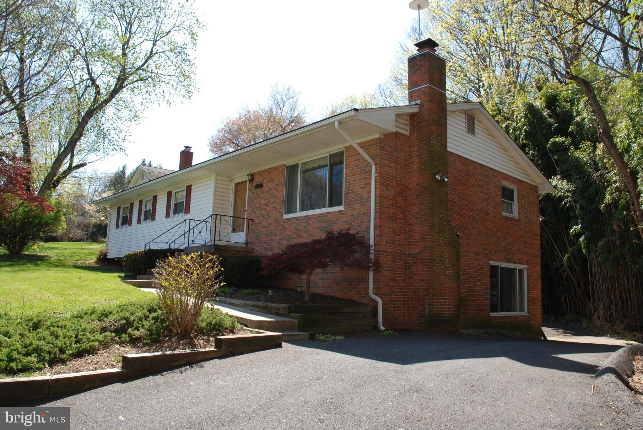 11816 Caplinger Road Silver Spring, MD 20904 - Photo 20 of 23 Exterior - Side View Front