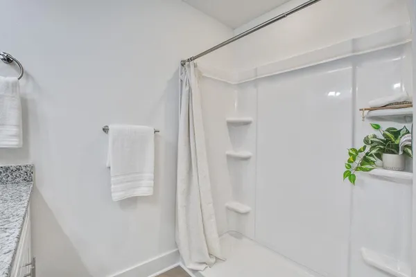 $2,295 | 2161 West Jimtown Drive, Unit 102, North Charleston, SC 29405