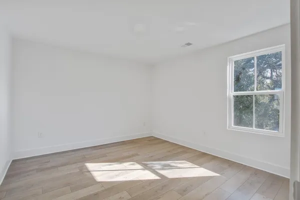 $2,295 | 2161 West Jimtown Drive, Unit 102, North Charleston, SC 29405