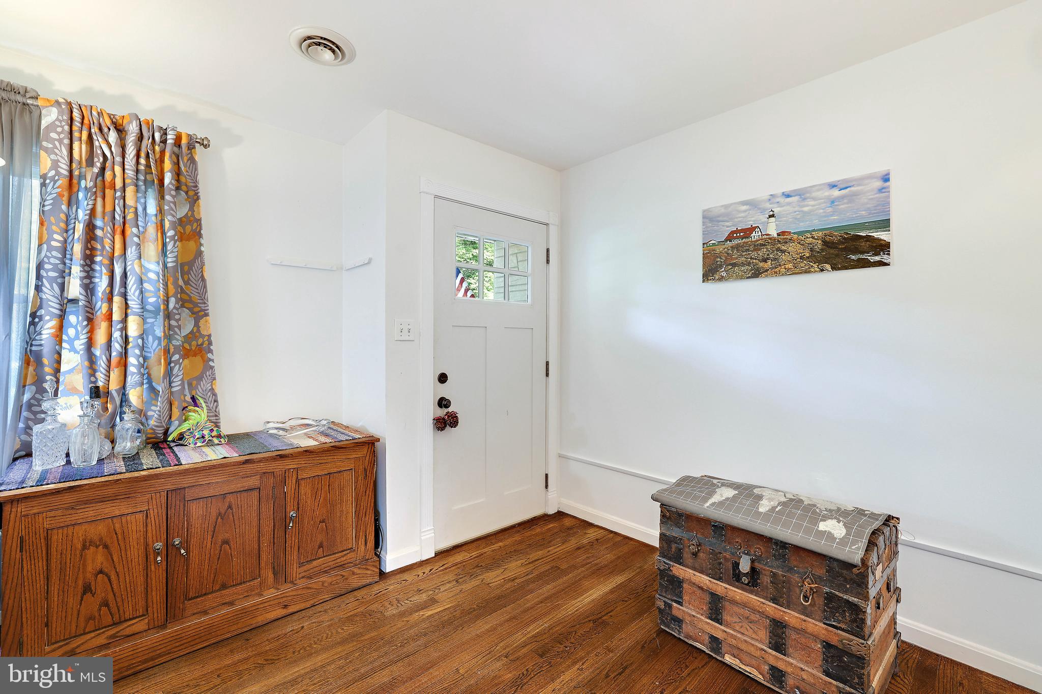 208 Beach Road Pasadena, MD 21122 - Photo 13 of 40 Gallery Image 13