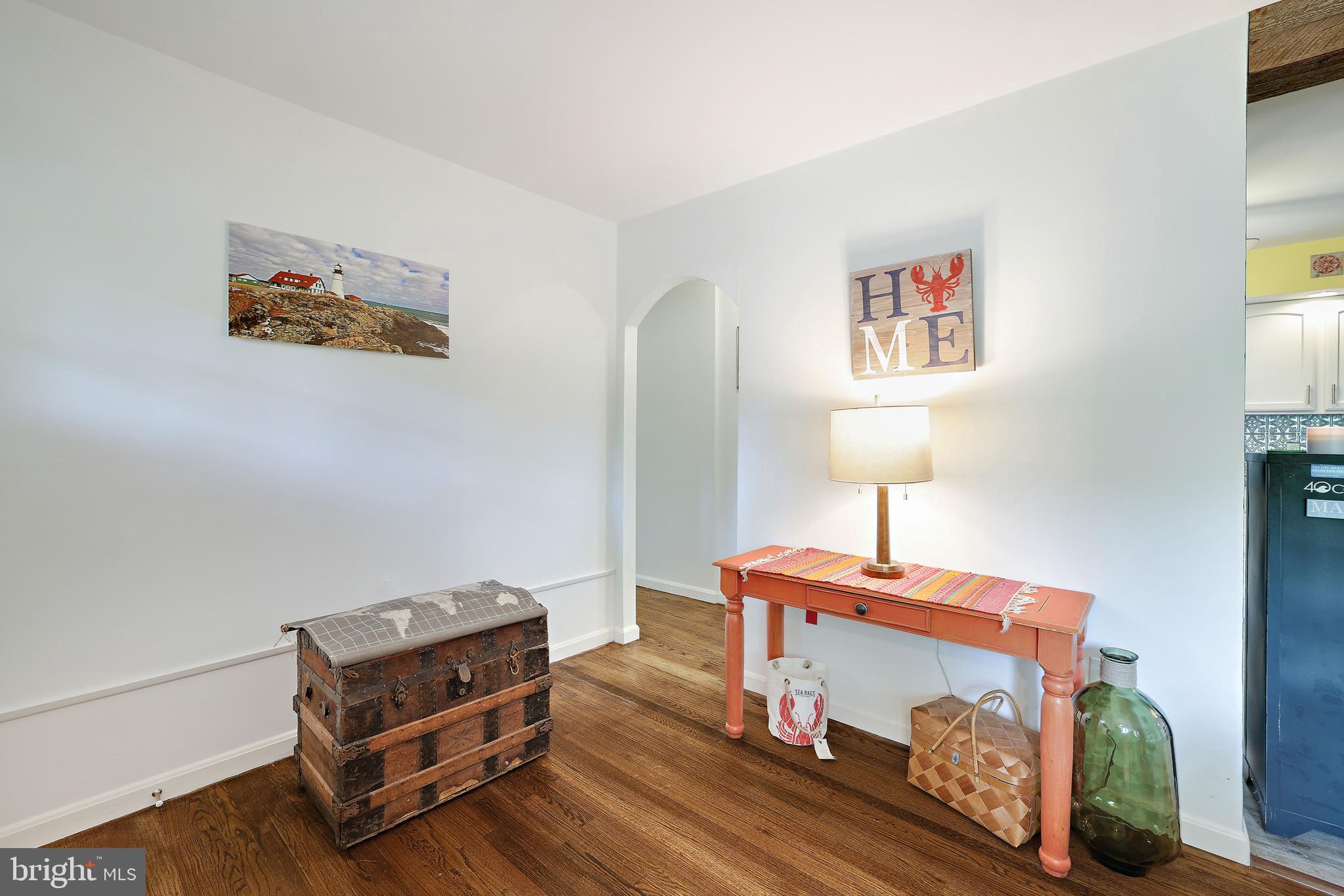 208 Beach Road Pasadena, MD 21122 - Photo 14 of 40 Gallery Image 14