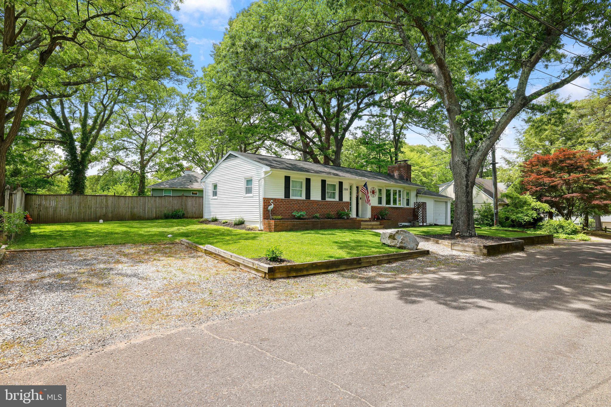 208 Beach Road Pasadena, MD 21122 - Photo 34 of 40 Gallery Image 34