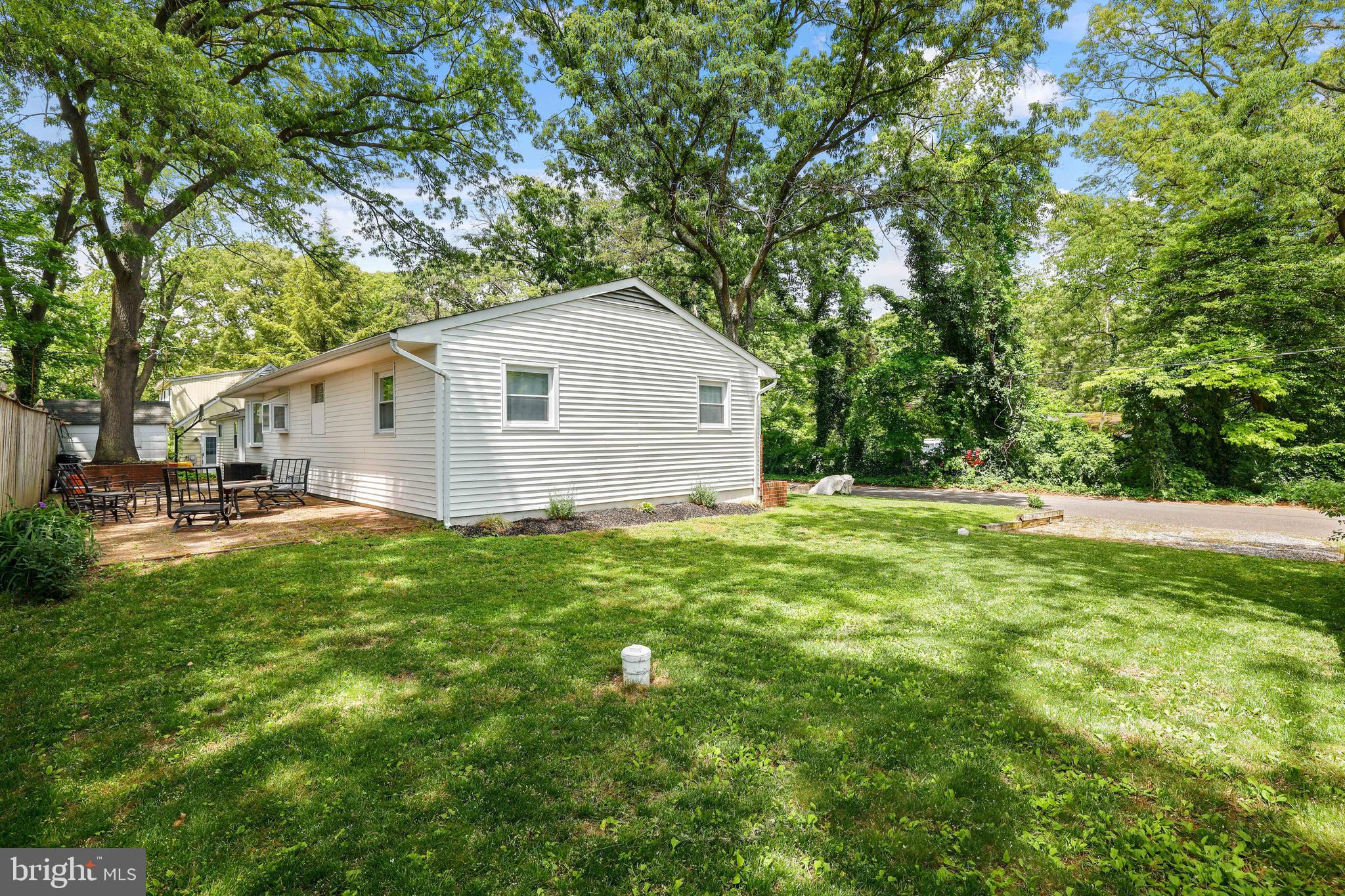 208 Beach Road Pasadena, MD 21122 - Photo 35 of 40 Gallery Image 35