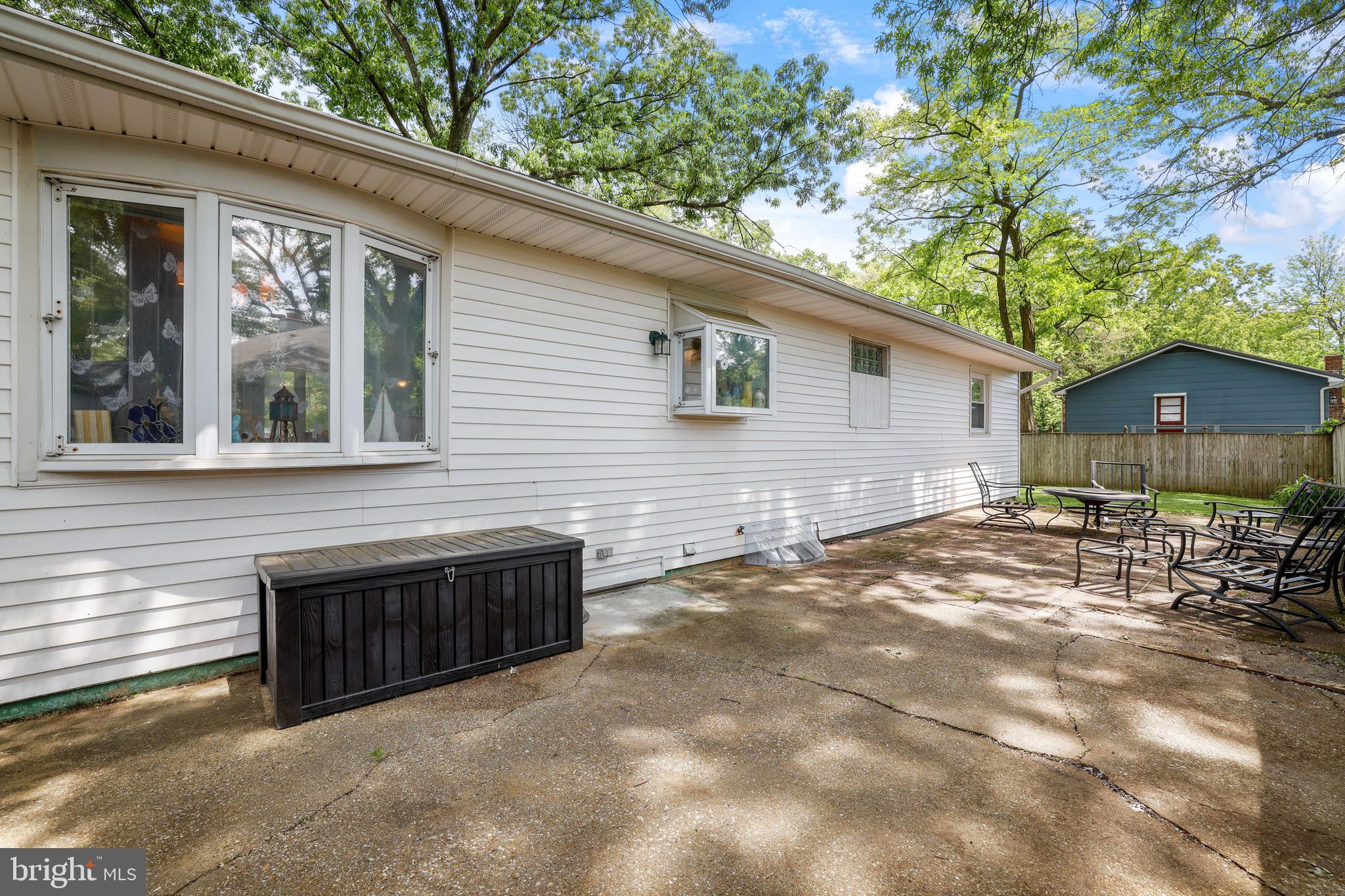 208 Beach Road Pasadena, MD 21122 - Photo 36 of 40 Gallery Image 36