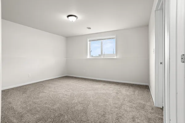 $289,000 | 907 30th Avenue West, West Fargo, ND 58078